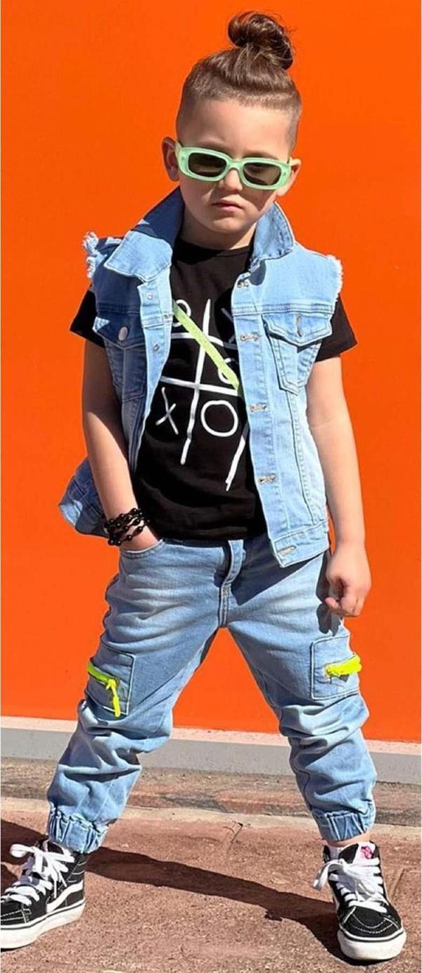 Erkek Çocuk Sırt Baskılı Sıfır Kol Jean Ceket Xox Detaylı T-shirt Jean Alt Üst Takım - Image 1