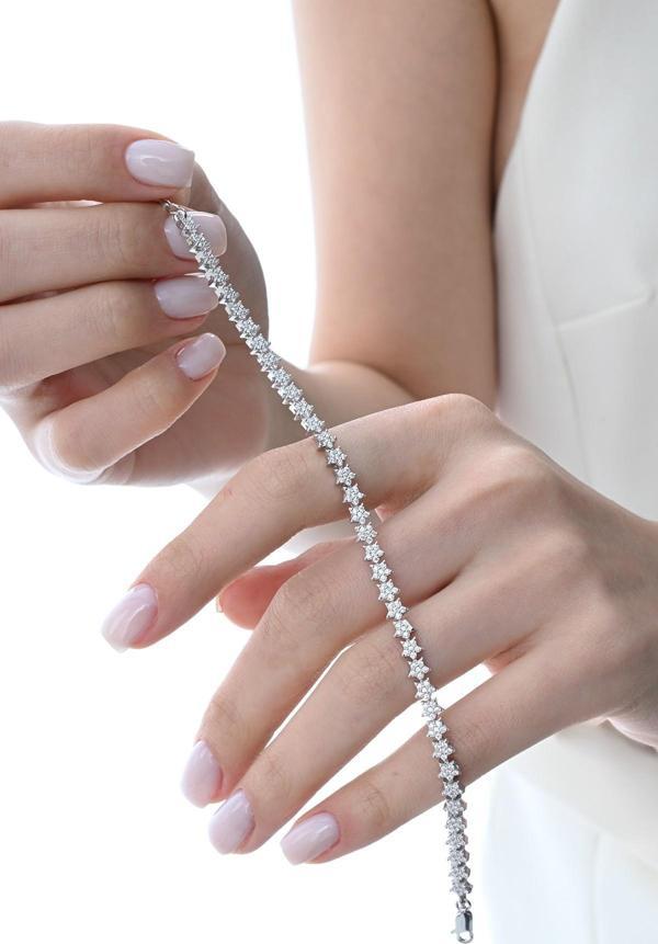 Gümüş rodyumlu zirkon taşlı modern görünümlü kayan yıldızlar bileklik [barcode] - Image 1