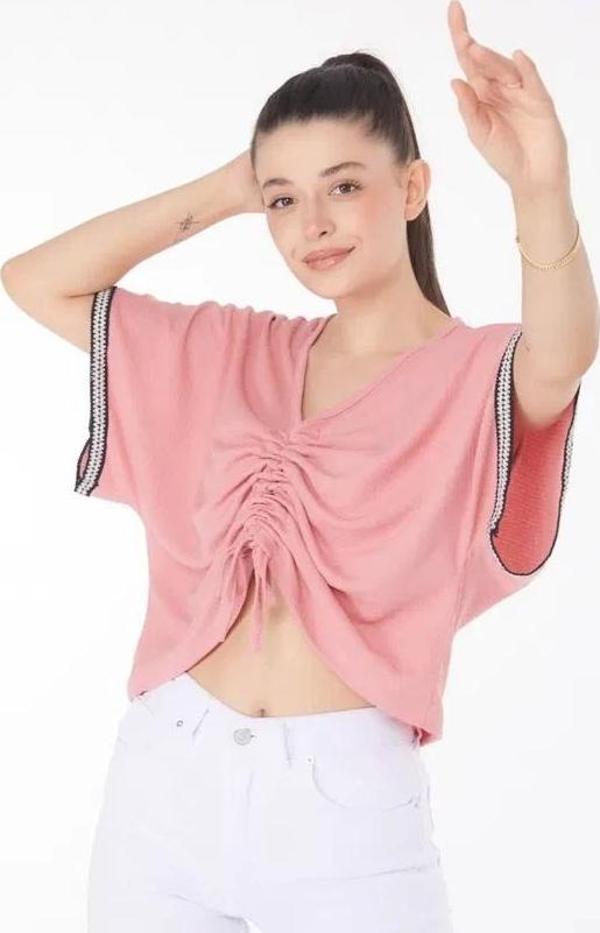 V yaka büzgülü detaylı bluz - Image 1