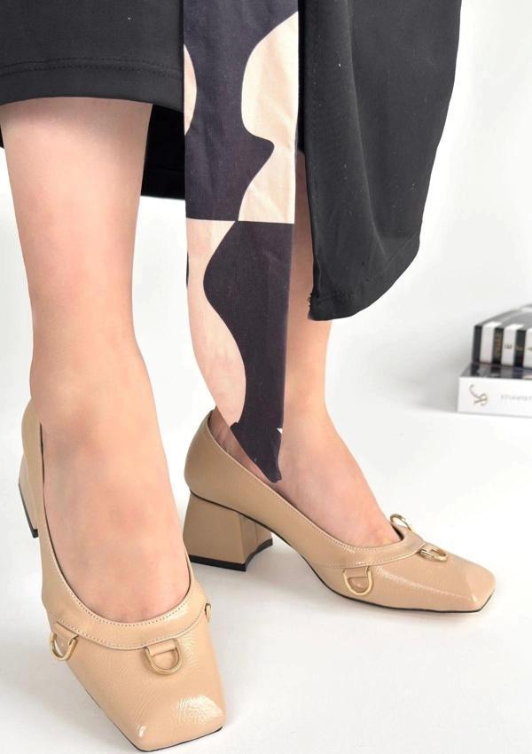 Cande Bej Rugan Topuklu Ayakkabı - Image 1