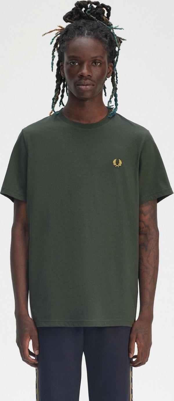 Fred Perry Erkek Haki Logo Detaylı T-shirt - Image 1