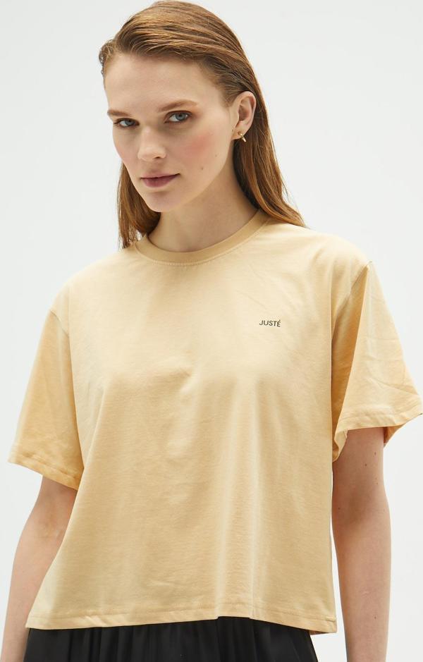 Bej Oversize Crop T-shirt - Image 1