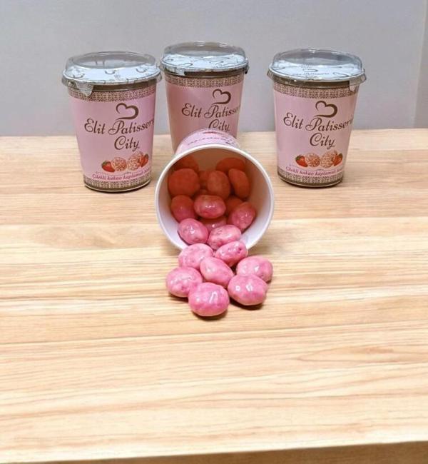 3 Adet (140 Gr) Çilekli Kakao Kaplamalı Bisküvi  - Image 1
