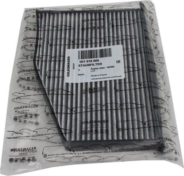Oem Volkswagen Golf 7 Jetta Benzinli  Filtre Seti + Castrol Edge 5W30 4Lt 2023 Üretim Motor Yağ 4LÜ SET MAZOT HARIC - Image 1