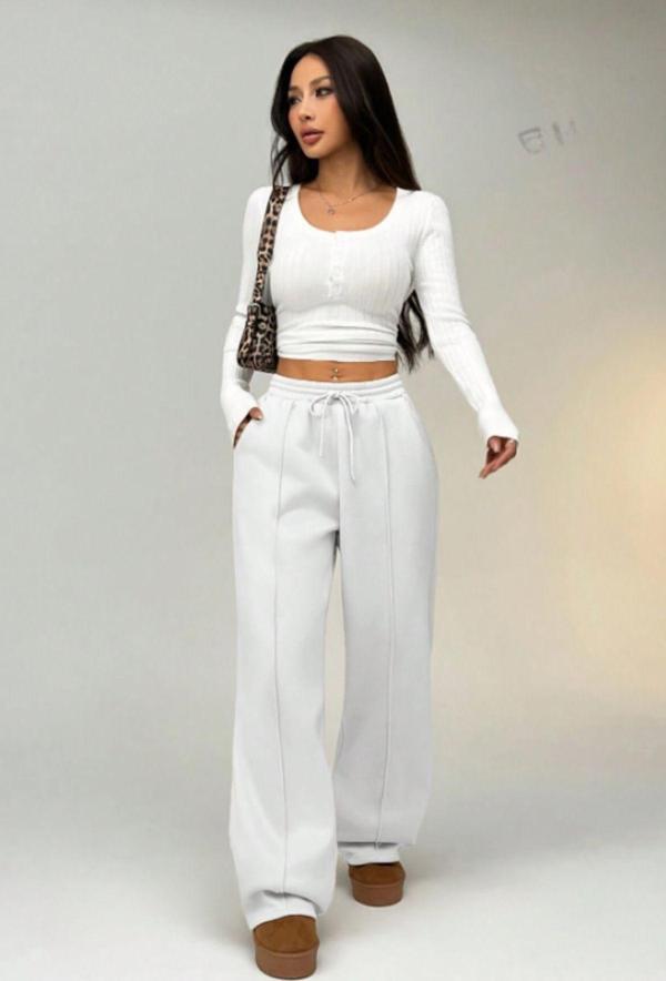 Kallima Çımalı Ekru Beyaz Kışlık Kalın Şardonlu Içi Polarlı Yüksek Bel Bol Paça Gizli Cepli Eşofman Altı - Image 1