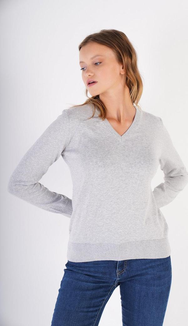 Trist Star Gri %100 Organik Pamuk V Yaka Triko Kazak Bluz - Image 1