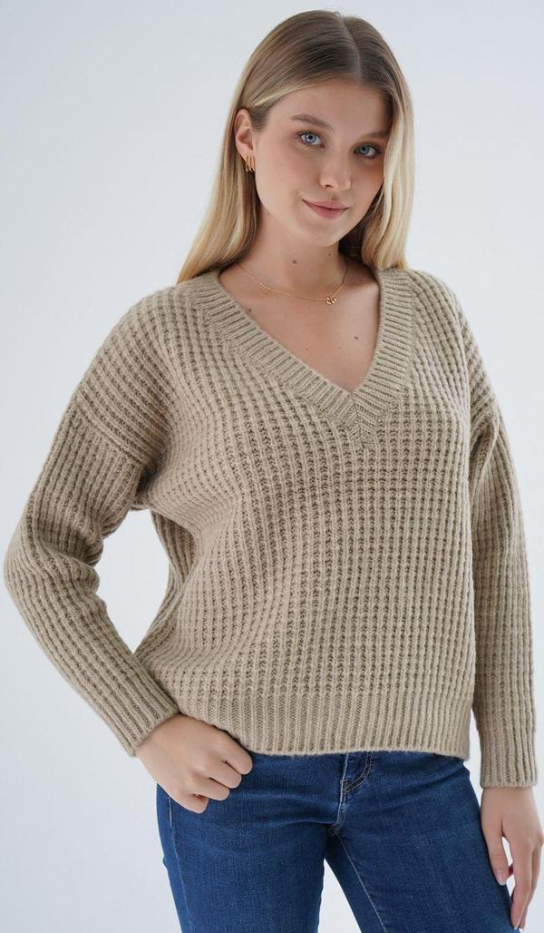 Trist Star Kadın Bej Oversize V Yaka Nopen Selanik Örgü Yünlü Özel İplik Triko Örme Kazak Trıst-6160 - Image 1