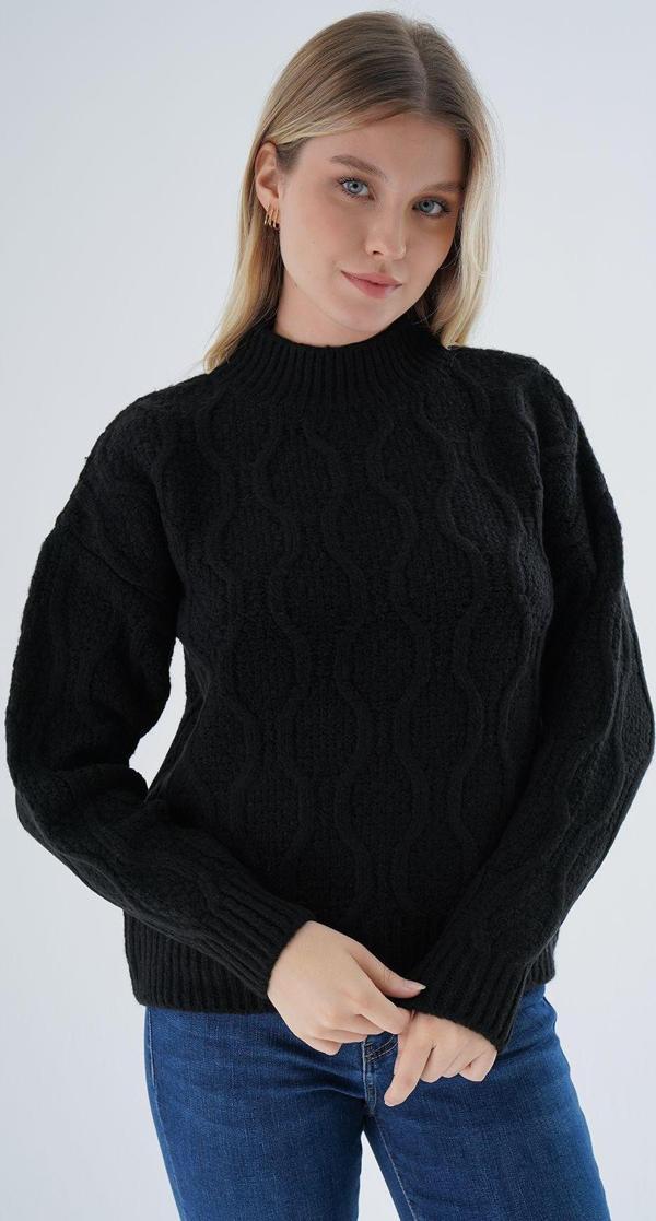 Trist Star Kadın Siyah Oversize Yarım Balıkçı Yürütme Petek Örgü Yün Özel İplik Triko Örme Kazak - Image 1