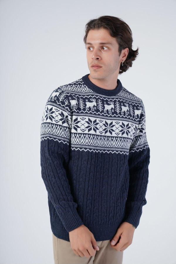Trist Star Lacivert Erkek Saç Örgülü Jakarlı Geyik Desenli Bisiklet Yaka Triko Yün Kazak - Image 1