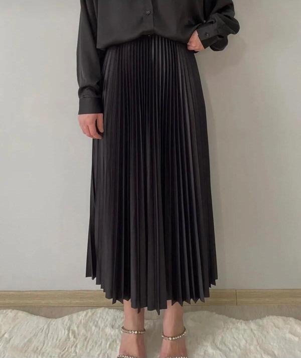 Deri görünümlü Rahat kesim şık plise etek - Image 1