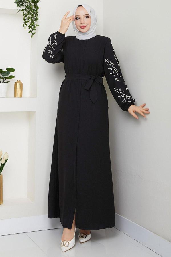 Kolları Çiçek Nakışlı Kuşaklı Ferace Siyah HM2727 - Image 1