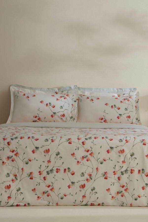 Karaca Home Lilian %100 Pamuk 120 Tel Çift Kişilik Saten Nevresim Takımı - Image 1