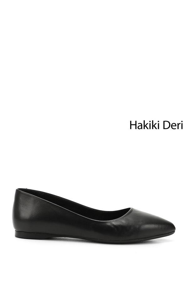 Kadın Siyah Sivri Burun Düz Taban Hakiki Deri Babet - Image 1