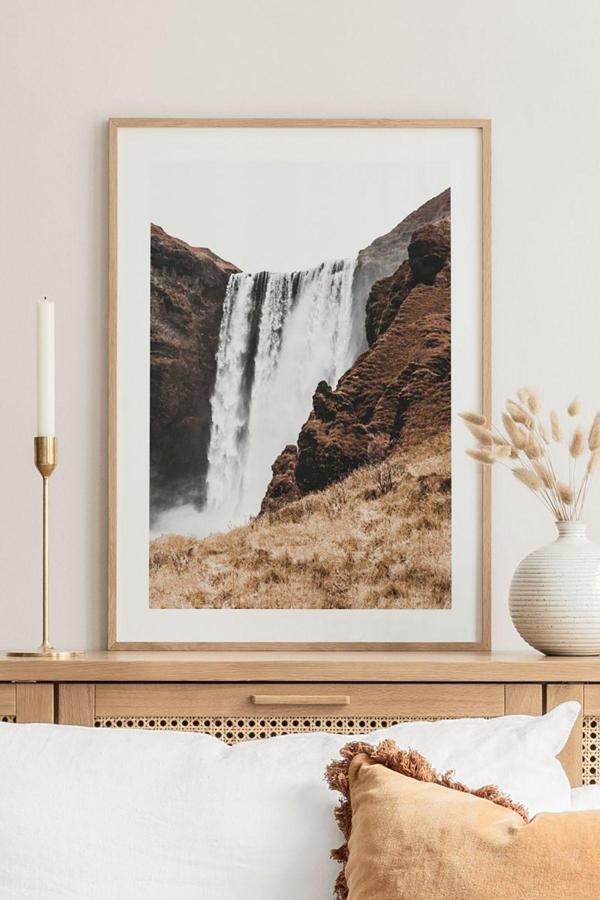 Artavessa Tek Parça Ahşap Çerçeveli Poster Tablo - Image 1