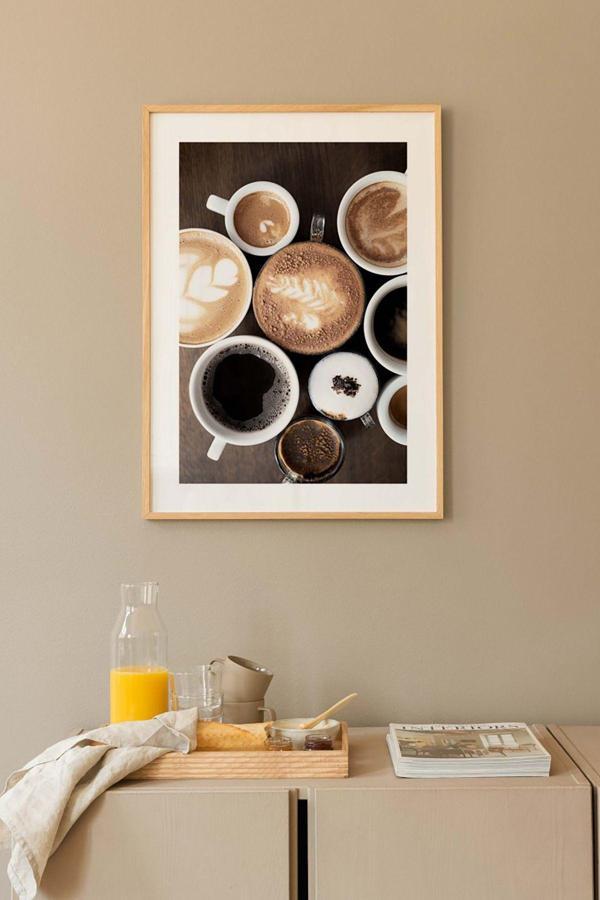 Artavessa Tek Parça Ahşap Çerçeveli Poster Tablo - Image 1