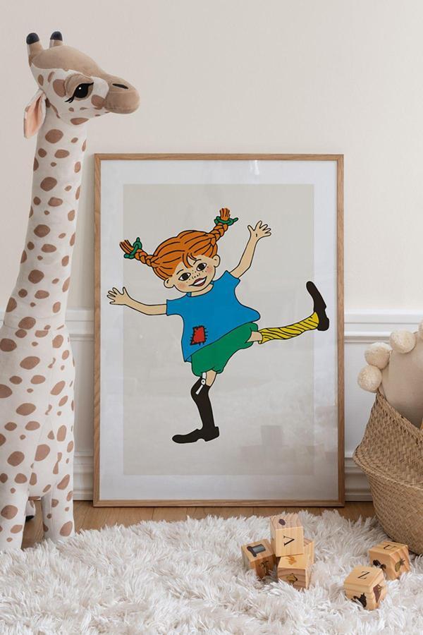 Artavessa Tek Parça Ahşap Çerçeveli Poster Tablo - Image 1