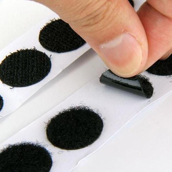 Aso Medya 3000 Adet 1,5 cm Siyah Yuvarlak Kesim (Para Para), Cırt Bant, Arkası Yapışkanlı (Dişi-Erkek Takım) - Image 1