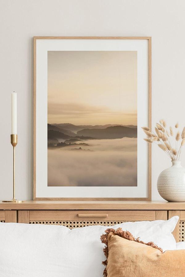 Artavessa Tek Parça Ahşap Çerçeveli Poster Tablo - Image 1