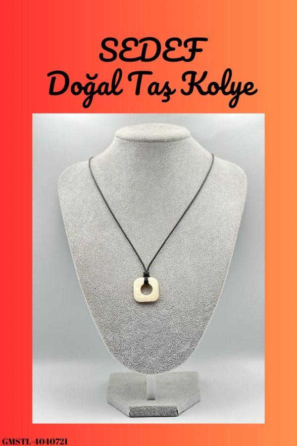 Sedef Doğal Taş El İşçiliği Kare Kesim Kolye - Image 1