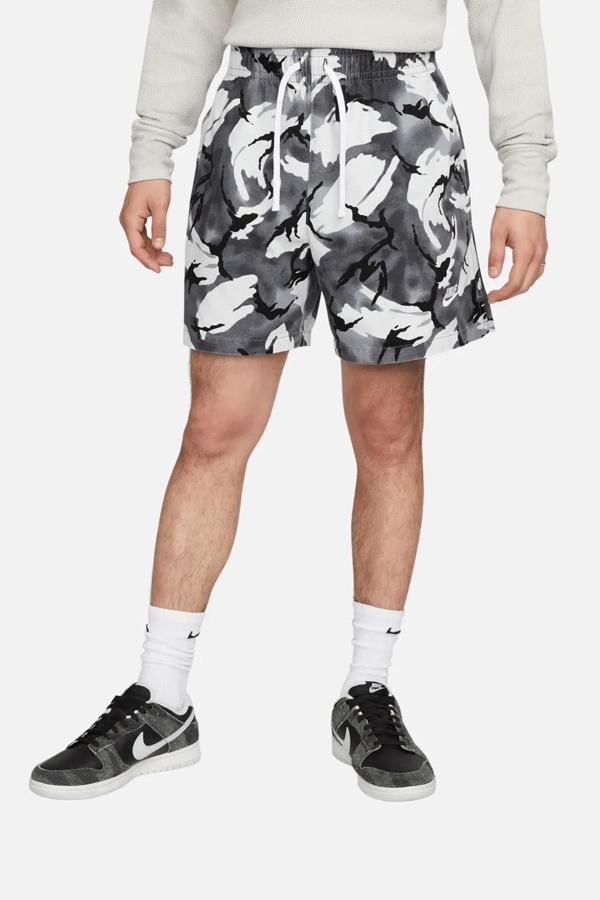 Nike Sportswear Club Woven Flow Camuoflage Oppression Erkek Dokuma Diz Üstü Kamuflaj Şort Beyaz-Gri - Image 1