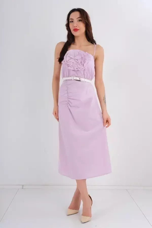 Trend Kadınl Yeni Sezon Pamuk Kumaş Midi Boy Gül Ve Kemer Detaylı Askılı Elbise - Image 1