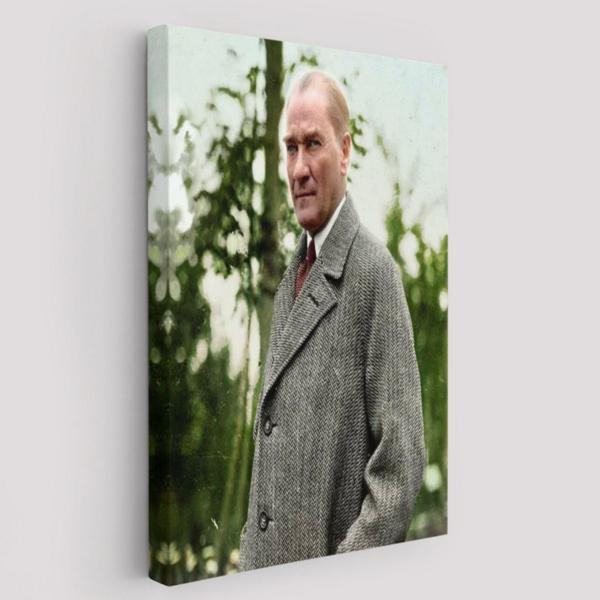 Paltolu Mustafa Kemal Atatürk Fotoğrafı Dekoratif Kanvas Tablo, Duvar Dekoru 6199 - Image 1