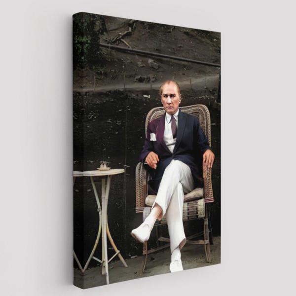 Mustafa Kemal Atatürk Sandalyede Otururken Dekoratif Kanvas Tablo, Duvar Dekoru 6379 - Image 1