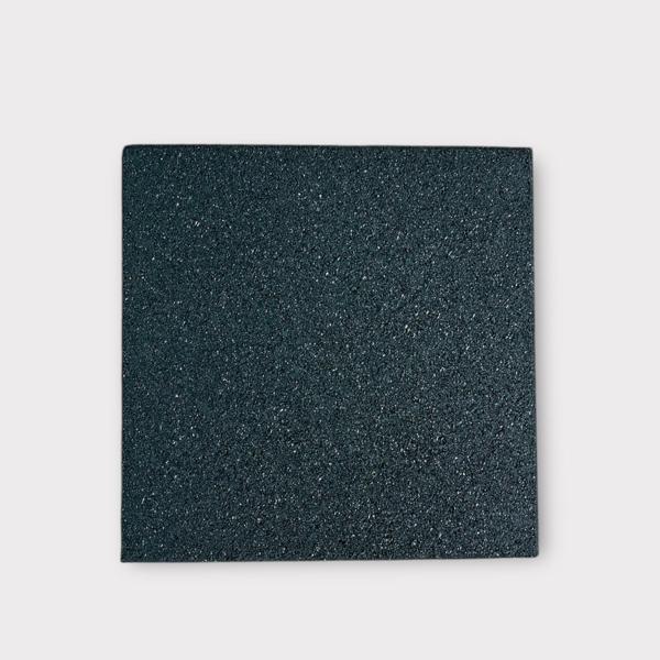 Kauçuk Zemin Kaplama Karo Yeşil 40x40x2 cm - 35m2 Paketli - Image 1