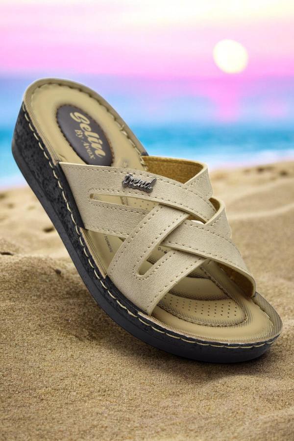 4551 Ortopedik Taban Günlük Kadın Terlik Yumuşak İç Taban - Image 1