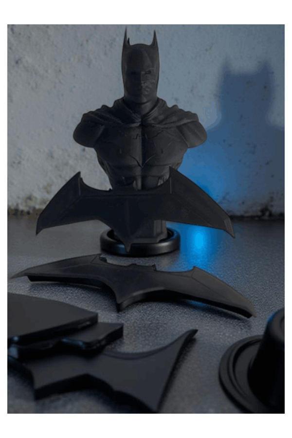 Print Wizzard Batman Büst Figürü Ve Batarang Seti - Siyah 12 Cm Standlı Koleksiyon Ürünü - Image 1