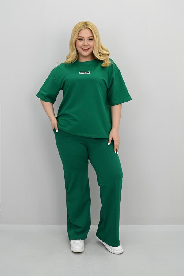 Kadın Büyük Beden Kısa Kollu Etiket Detaylı Bol Paça Eşofman Takımı 8196-25 - Image 1