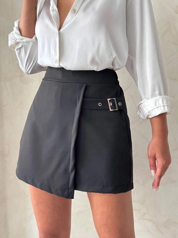 Kadın tokalı şort etek siyah s25449 - Image 1