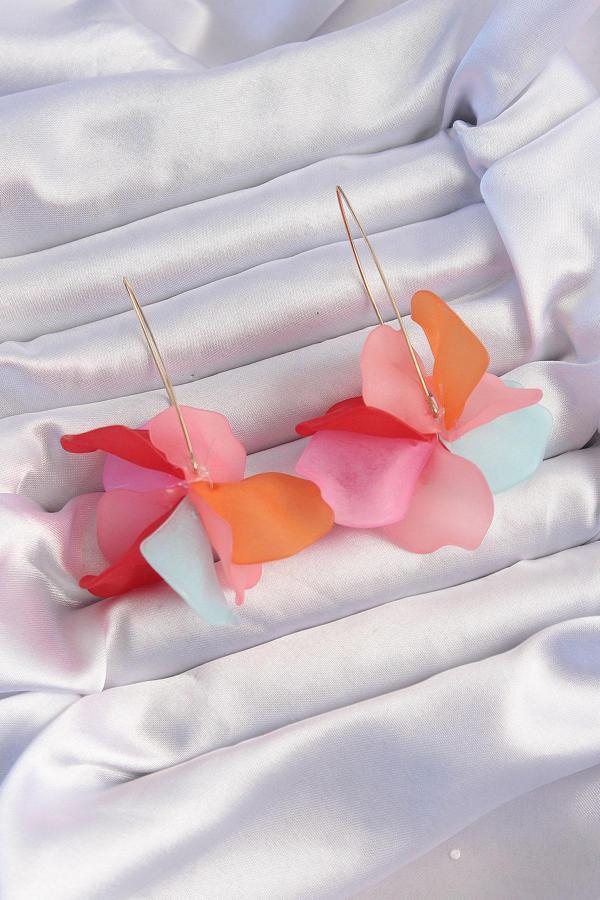 Pirinç Karışık Soft Renkli Flora Küpe - Image 1