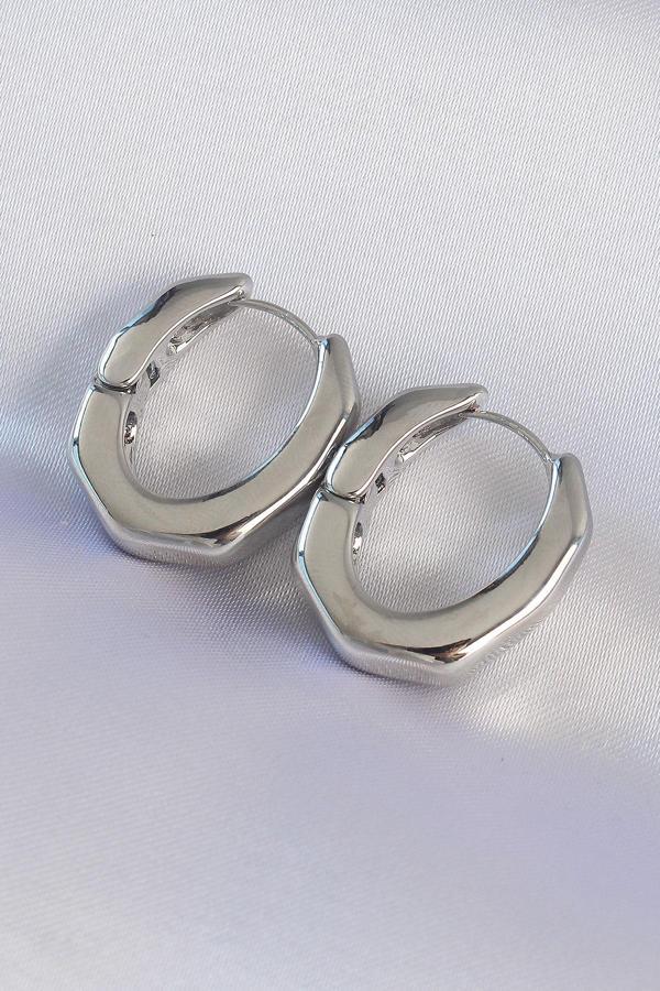 Pirinç Gümüş Renk Kalın Kemik Model Küpe - Image 1