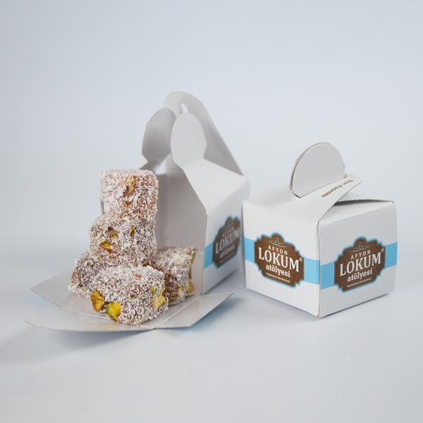 Duble Kavrulmuş Antep Fıstıklı Mini Lokum (Hindistan Cevizi Kaplı) 250g (10 Adet Tekli Kutu İçerisinde) - Image 1
