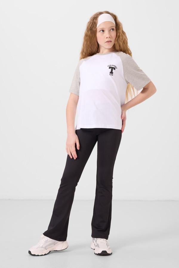 Siyah Esnek Standart Fit Basic Performans İspanyol Paça Kız Çocuk Tayt - 75193 - Image 1