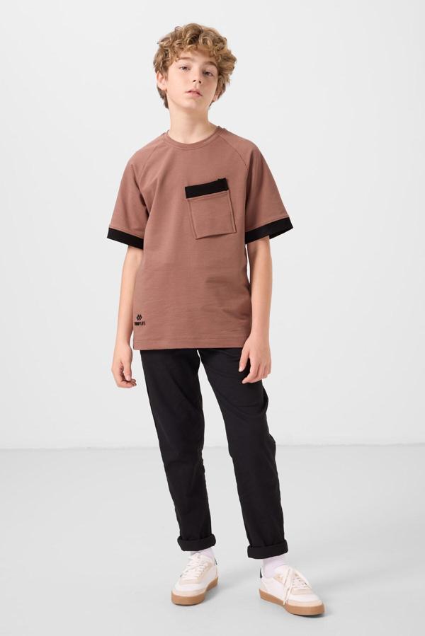 Tarçın Pamuklu Yumuşak Dokulu Oversize Cep Detaylı Erkek Çocuk T-Shirt - 11295 - Image 1