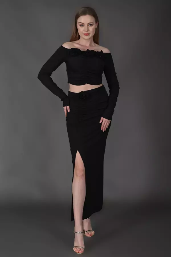 Trend Kadın Yeni Sezonda Şıklığı Ve Konforu Bir Araya Getiren İkili Takım - Image 1