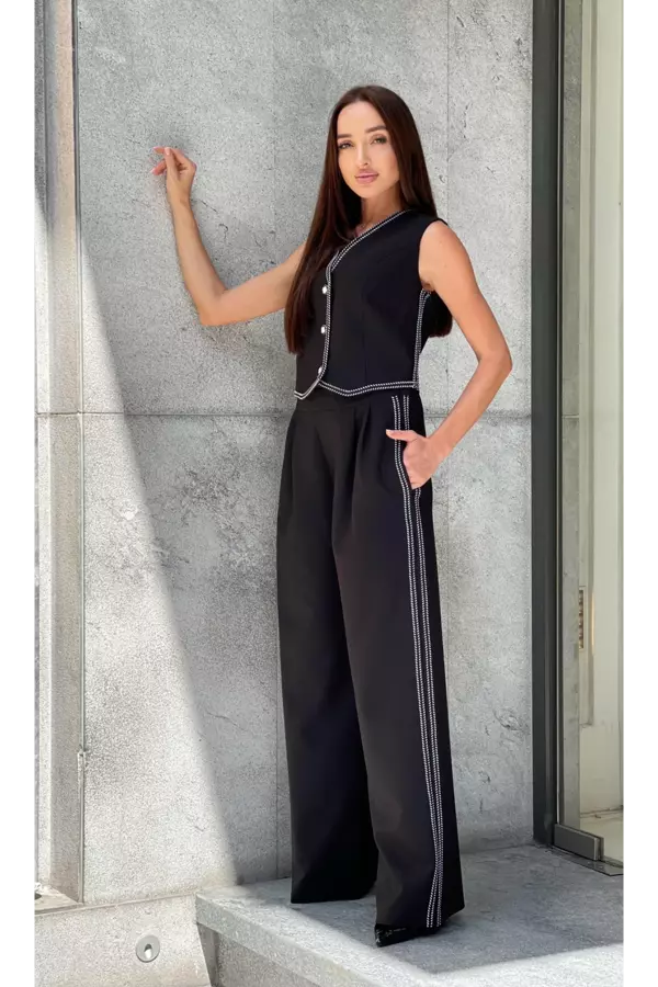 Trend Kadın Çoban Dikişli Yelek ve Pantolon Takımı ile Tarzınıza Zarif ve Hoş Bir Dokunuş Ekleyin - Image 1