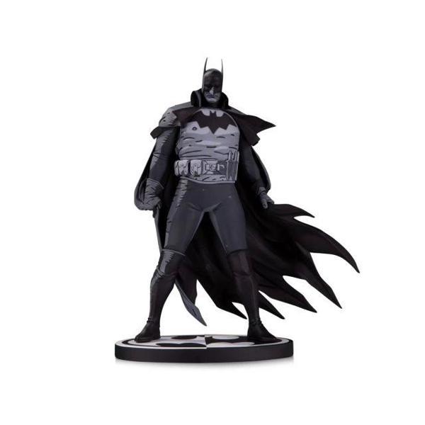 McFarlane DC Direct Joker Mor Reçine Heykeli Art,Longest-running - Image 1
