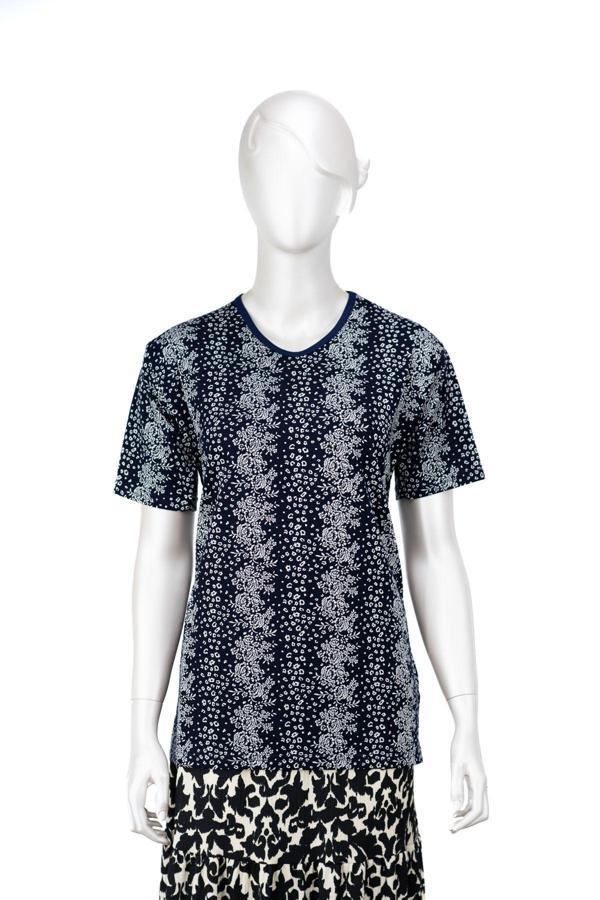 Oppland Kadın Turlu Viskon Penye Kumaş Anne Bluz Palmiye Çiçek Desenli Kısa Kollu Tam Kalıp Likralı Lacivert 2XL - Image 1