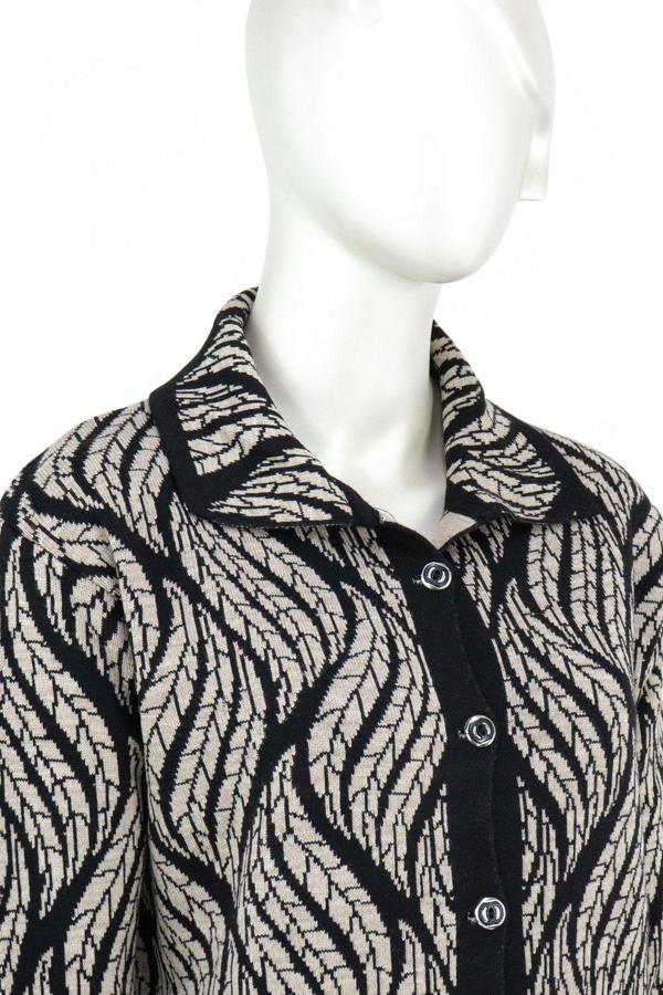 Oppland Kadın Kışlık Motifli Düğmeli Cepli Rahat Kesim Likralı Yünlü Dokuma Anne Hırka Kahverengi 3XL - Image 1