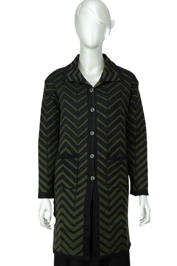 Oppland Kadın Kışlık Motifli Düğmeli Cepli Rahat Kesim Tam Kalıp Likralı Yünlü Dokuma Anne Hırka Haki L - Image 1