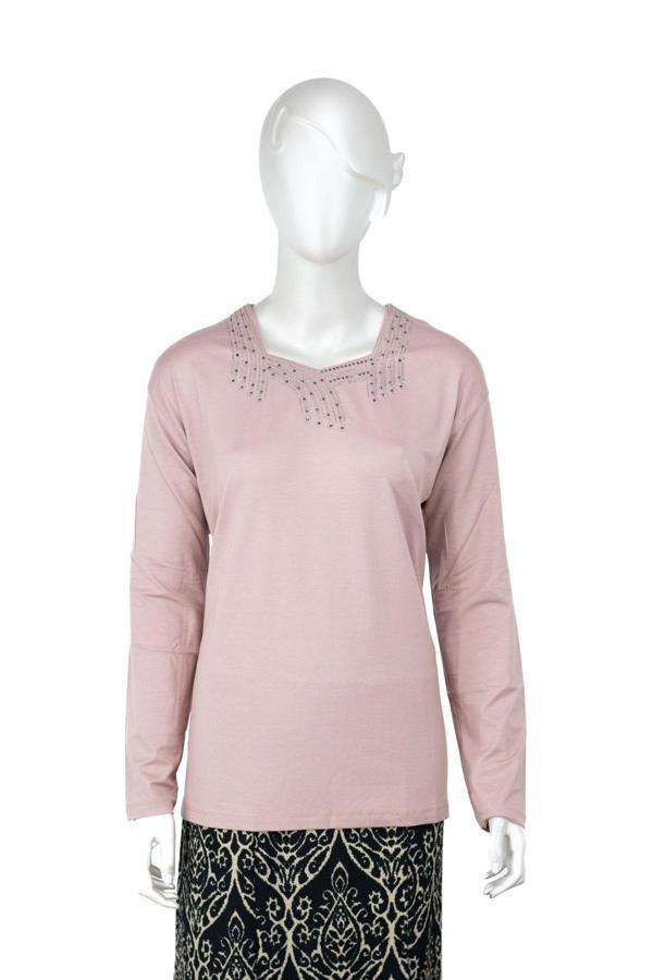 Oppland Kadın Turlu Viskon Penye Kumaş Anne Bluz Şık Taşlı Ve Nakışlı Likralı Kare Yaka Tam Kalıp Pudra L - Image 1