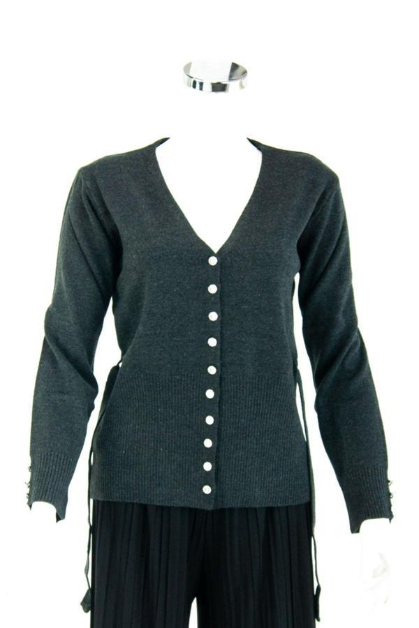 Oppland Kadın Kışlık Uzun Kollu Önü Düğmeli Normal Kesim Likralı V Yaka Dokuma Hırka Füme L - Image 1