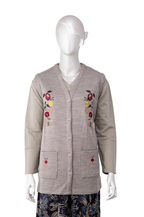 Oppland Kadın V Yaka Gül Bahçesi Nakışlı Düğmeli Rahat Kesim Tam Kalıp Likralı Çelik Örme Anne Yelek Sütlü Kahverengi M - Image 1