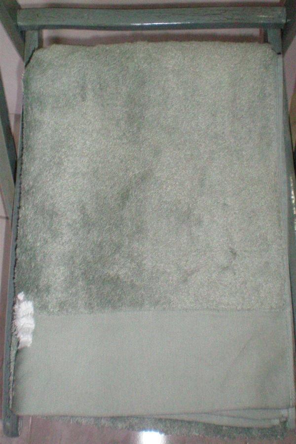More Home %100 Doğal Bambu Banyo & Plaş & Spor Havlusu 70*140 Yağ Yeşili - Image 1