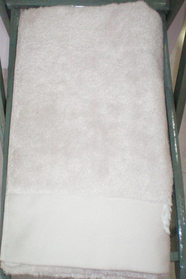 More Home %100 Doğal Bambu Banyo & Plaş & Spor Havlusu 70*140 Bej - Image 1