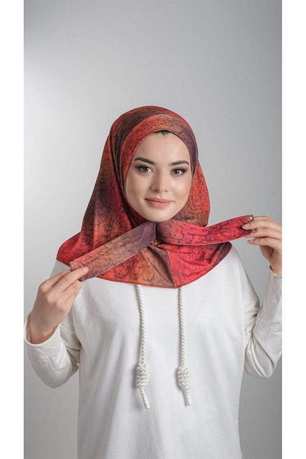 Hürrem Bone Kırmızı Pratik Hazır Geçmeli Tesettür Bone Sandy Kumaş Batik Desenli 2101D_31 - Image 1