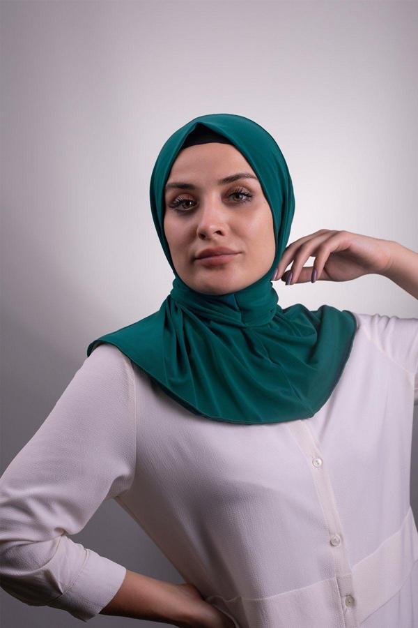 Hürrem Bone Zümrüt Pratik Hazır Geçmeli Tesettür Eşarp Sandy Kumaş Arkadan Çıtçıtlı 2101_37 - Image 1